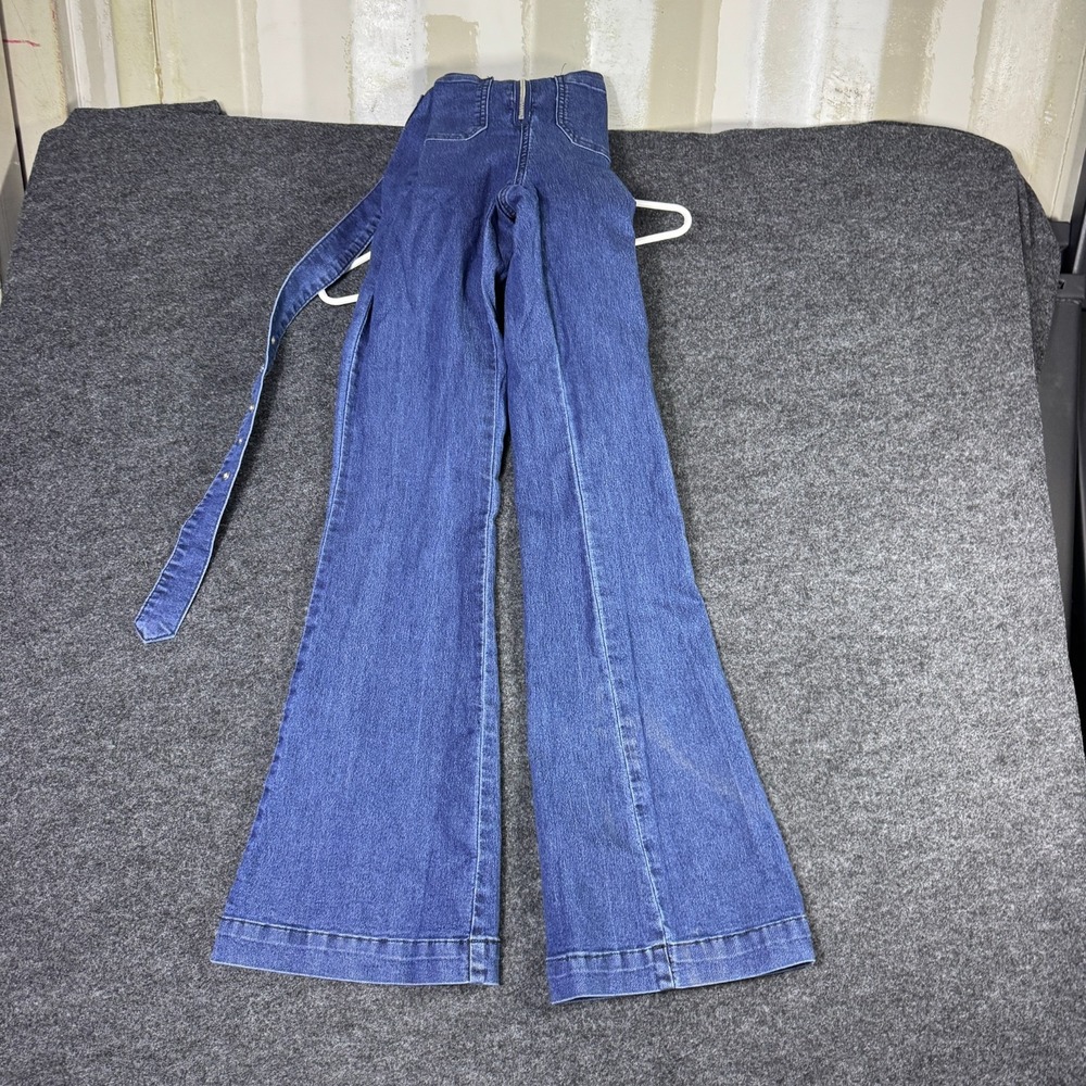 Forever 21 Jeans Jumpsuit Womens Small Blue Denim Pockets Zip Front Casual Wear